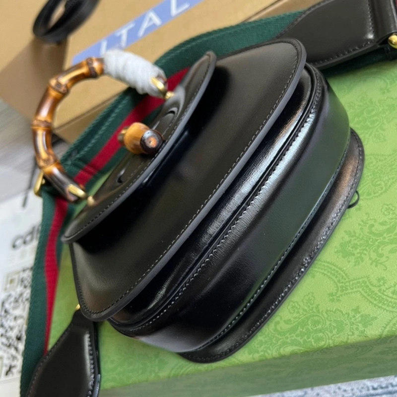 Gvc*1 top handle bags 4036c-2343