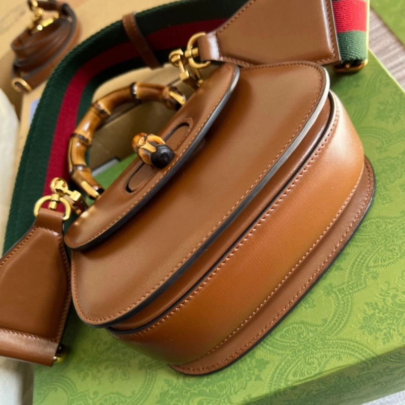 Gvc*1 top handle bags 4036c-2344