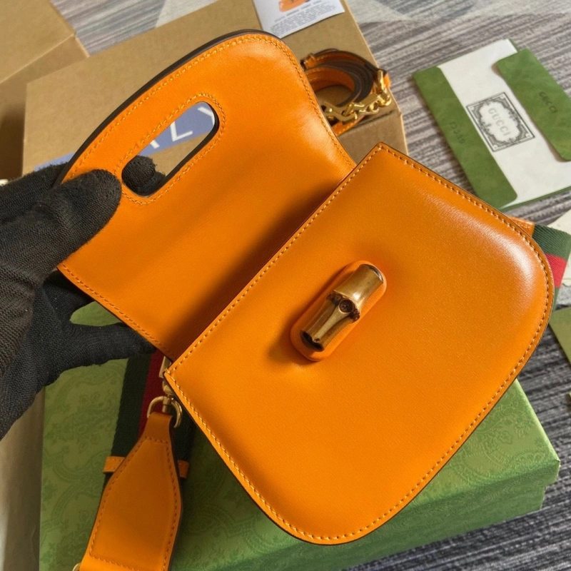 Gvc*1 top handle bags 4036c-2349