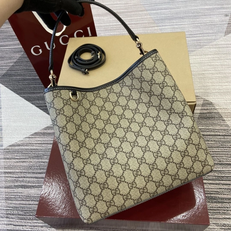 Gvc*1 top handle bags 4036c-2442