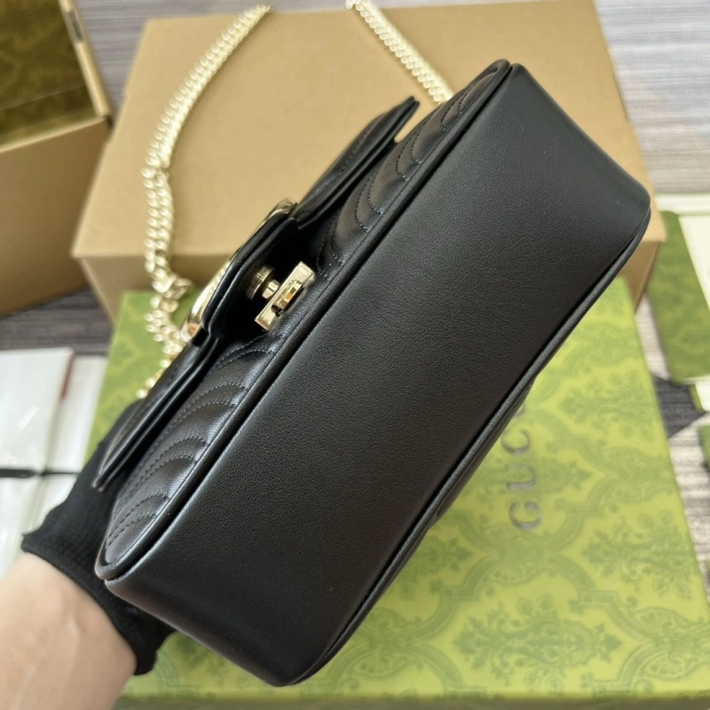 Gvc*1 top handle bags 4036c-2467