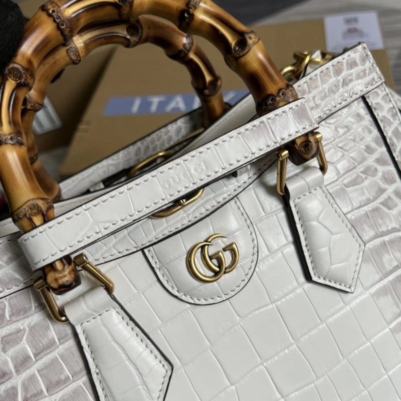 Gvc*1 top handle bags 4036c-2689