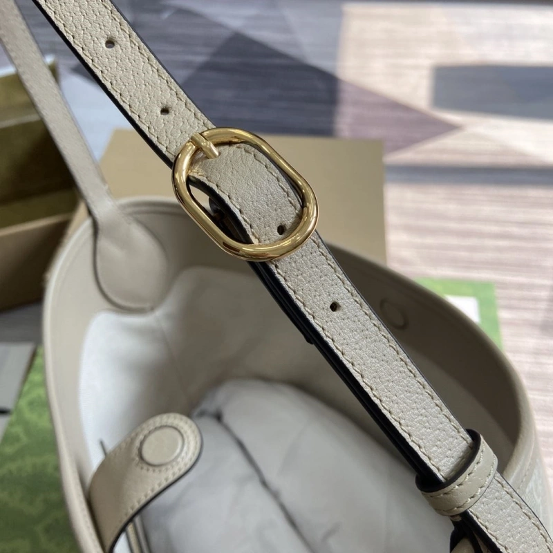 Gvc*1 top handle bags 4036c-2754