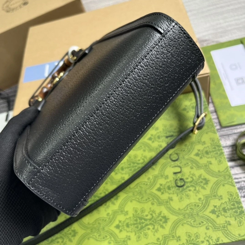 Gvc*1 top handle bags 4036c-2819
