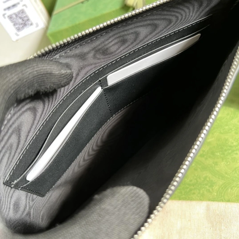 Gvc*1 clutch bags 4036c-3002