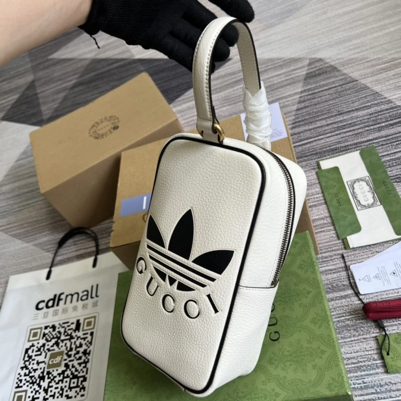 Gvc*1 cosmetic bags 4036c-3091
