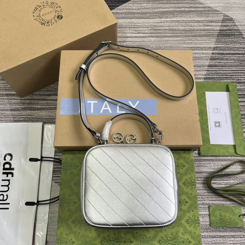 Gvc*1 top handle bags 4036c-3242