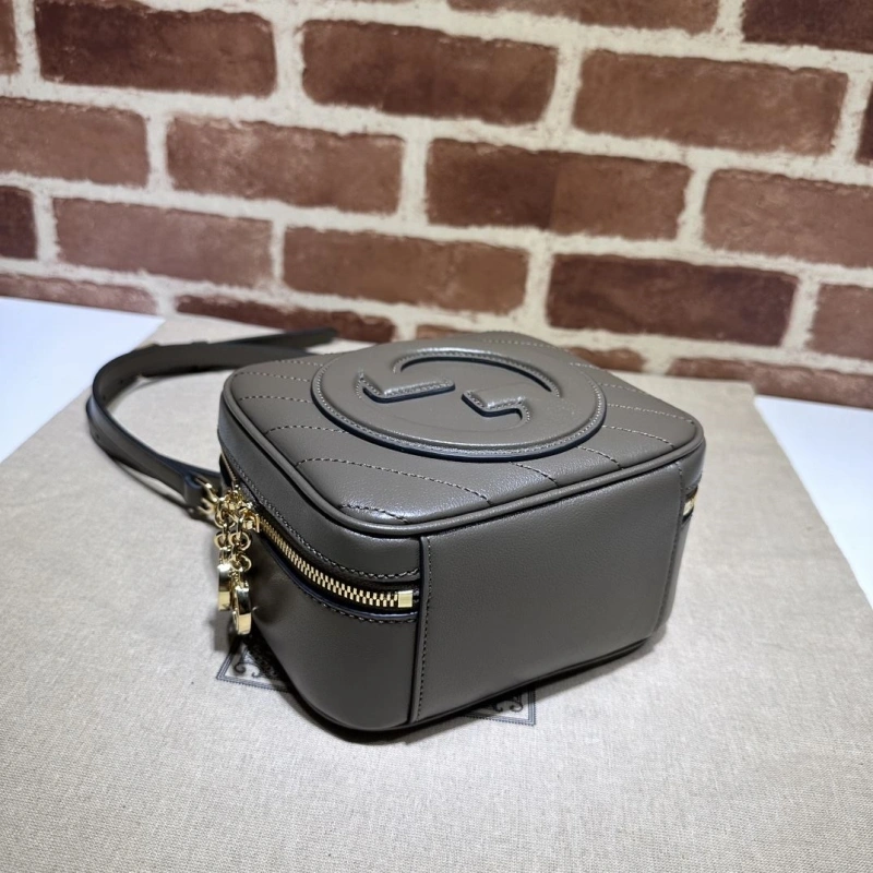 Gvc*1 top handle bags 4036c-3246