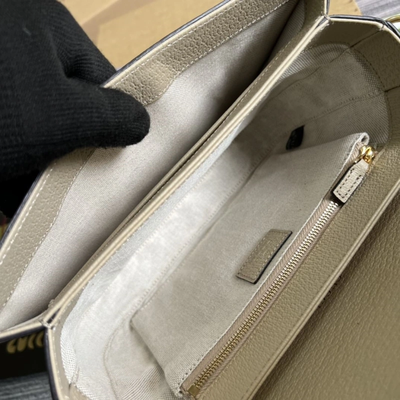 Gvc*1 top handle bags 4036c-3300