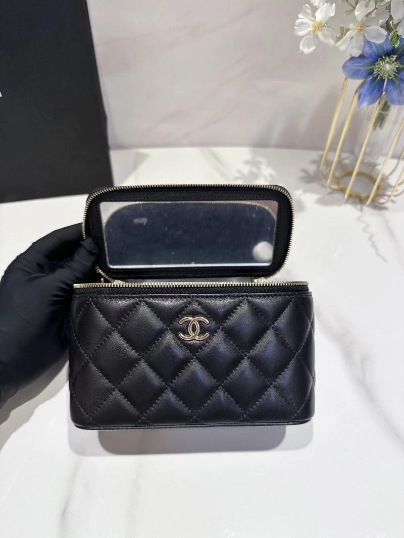 Ch**el cosmetic bags 4046g-0037