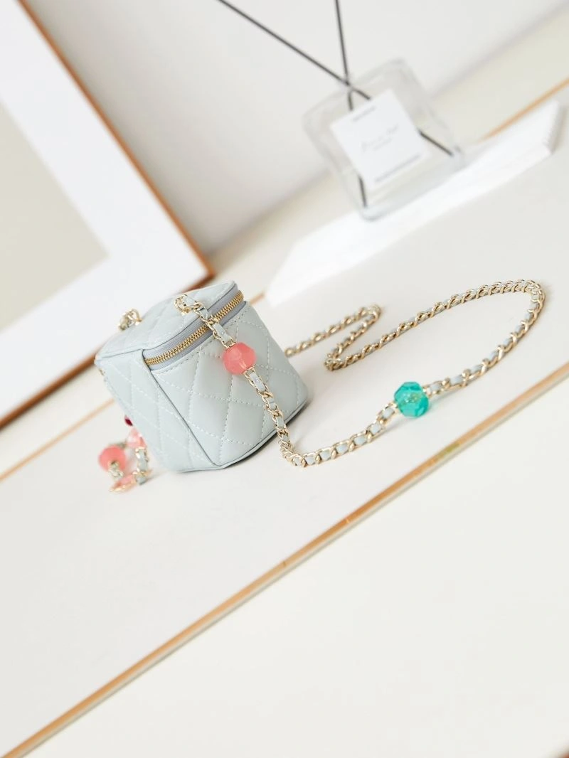 Ch**el cosmetic bags 4046g-0049