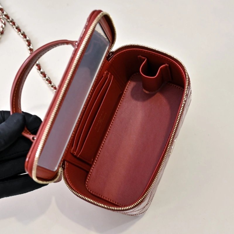 Ch**el cosmetic bags 4046h-0243
