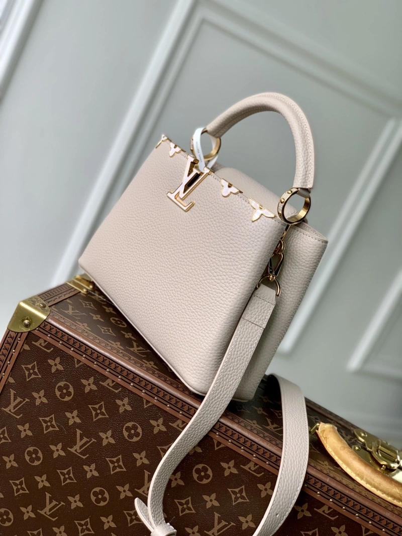 LV Capucines Bags 4048A-0042