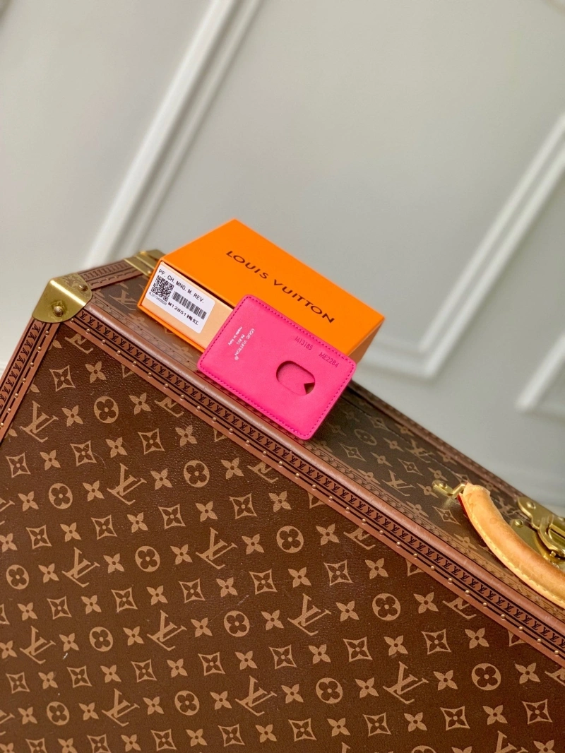 LV Wallets 4048A-0070