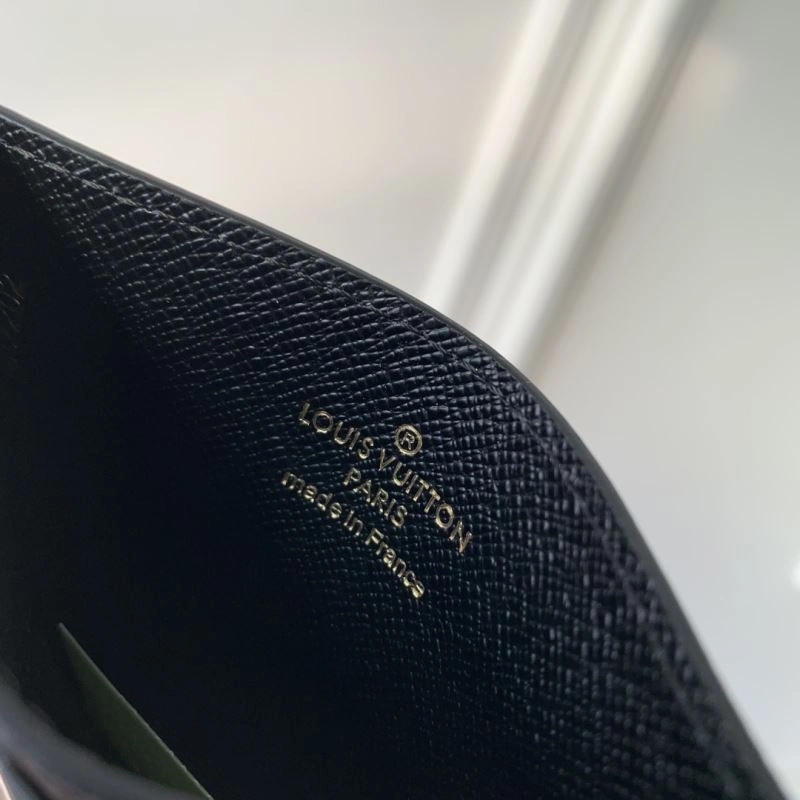 LV Wallets 4048F-0106