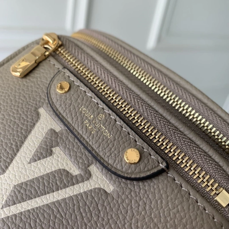 LV Cosmetic Bags 4048G-0045