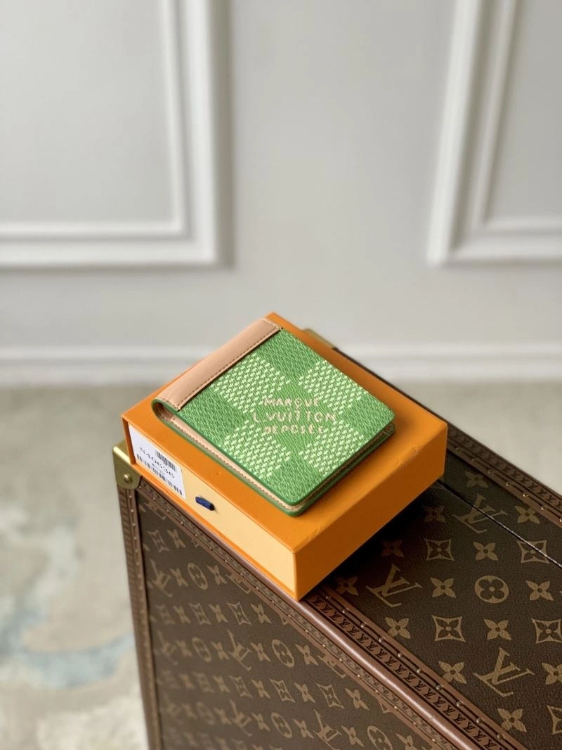 LV Wallets 4048H-0055