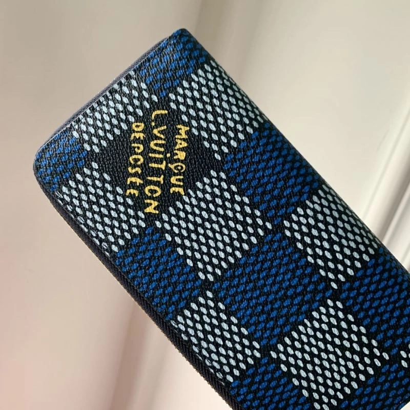 LV Wallets 4048H-0186