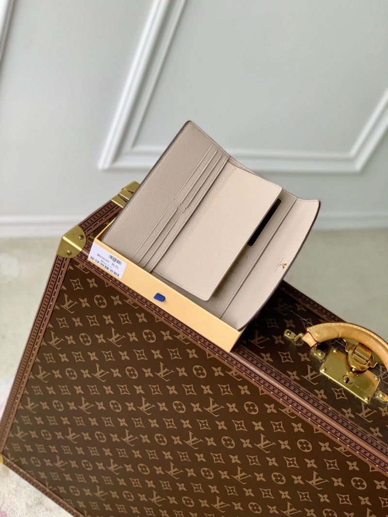LV Wallets 4048I-0057
