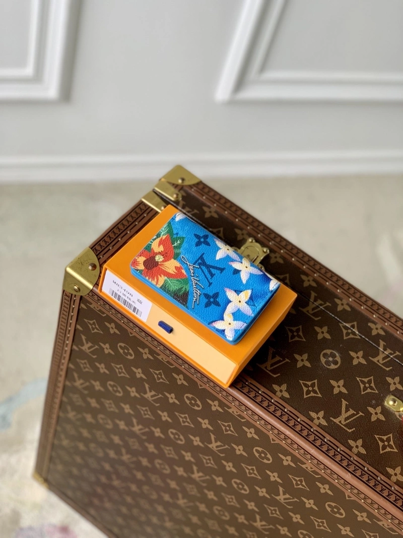 LV Wallets 4048I-0104