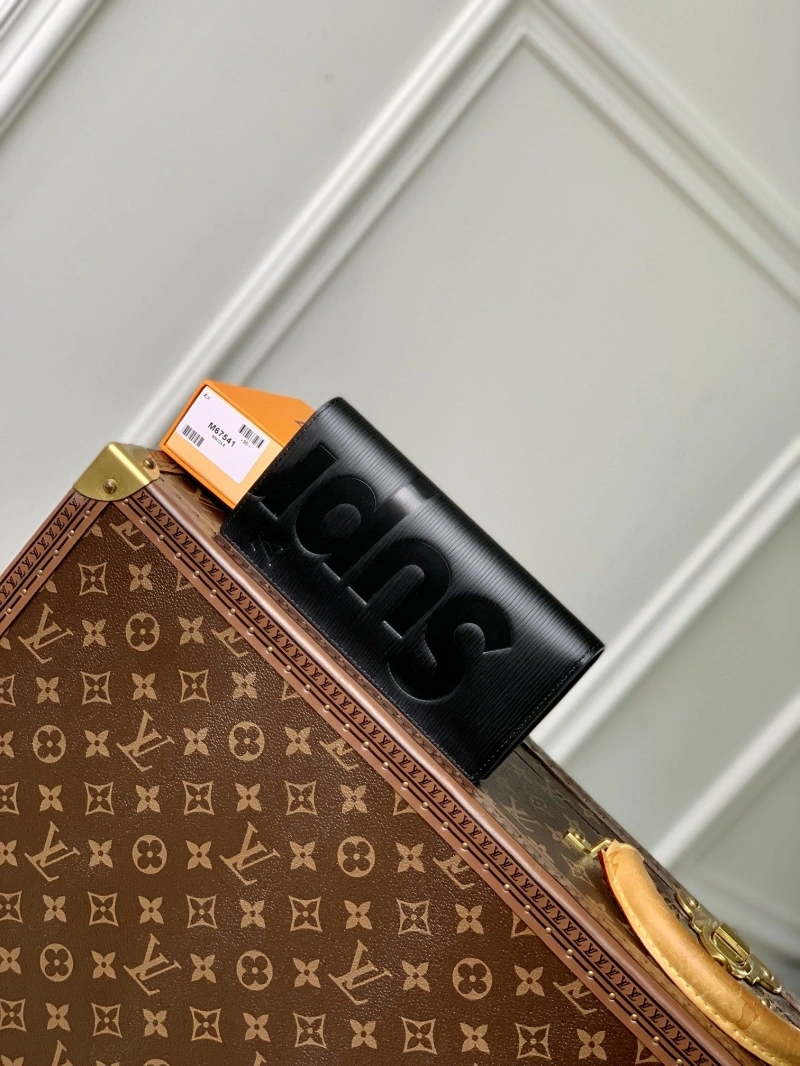 LV Wallets 4048I-0125