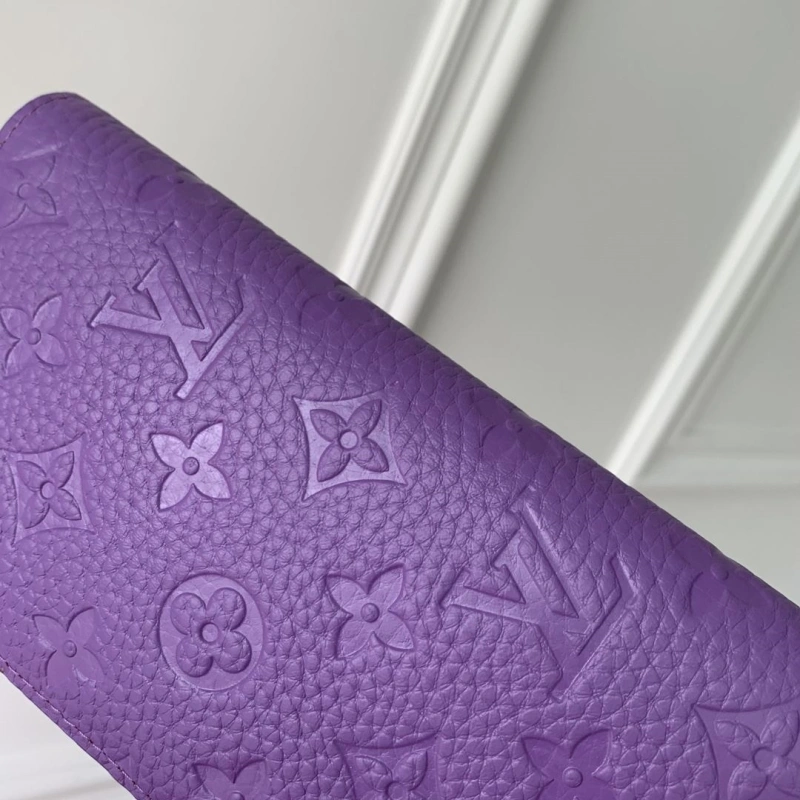 LV Wallets 4048I-0130