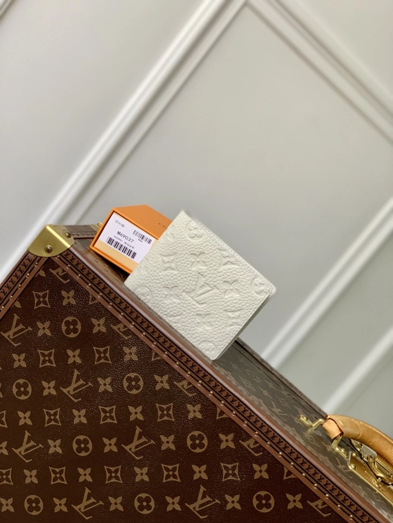 LV Wallets 4048I-0137
