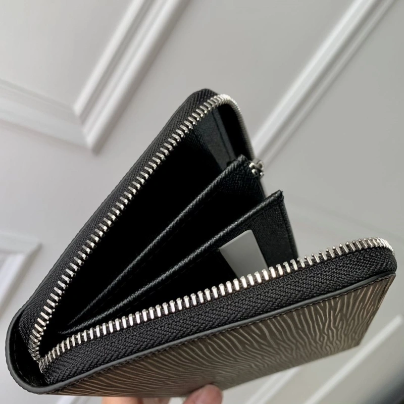LV Wallets 4048I-0173