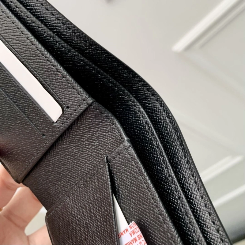 LV Wallets 4048I-0187