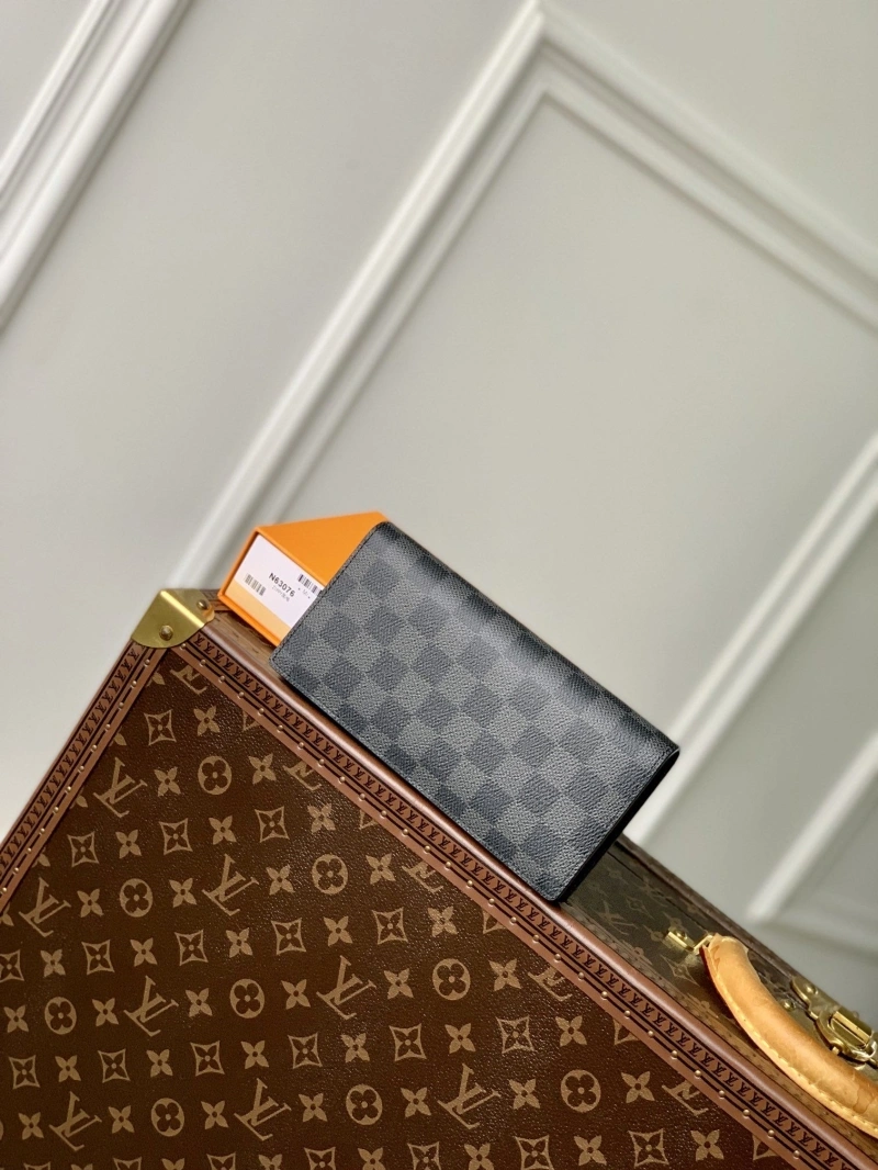 LV Wallets 4048I-0214