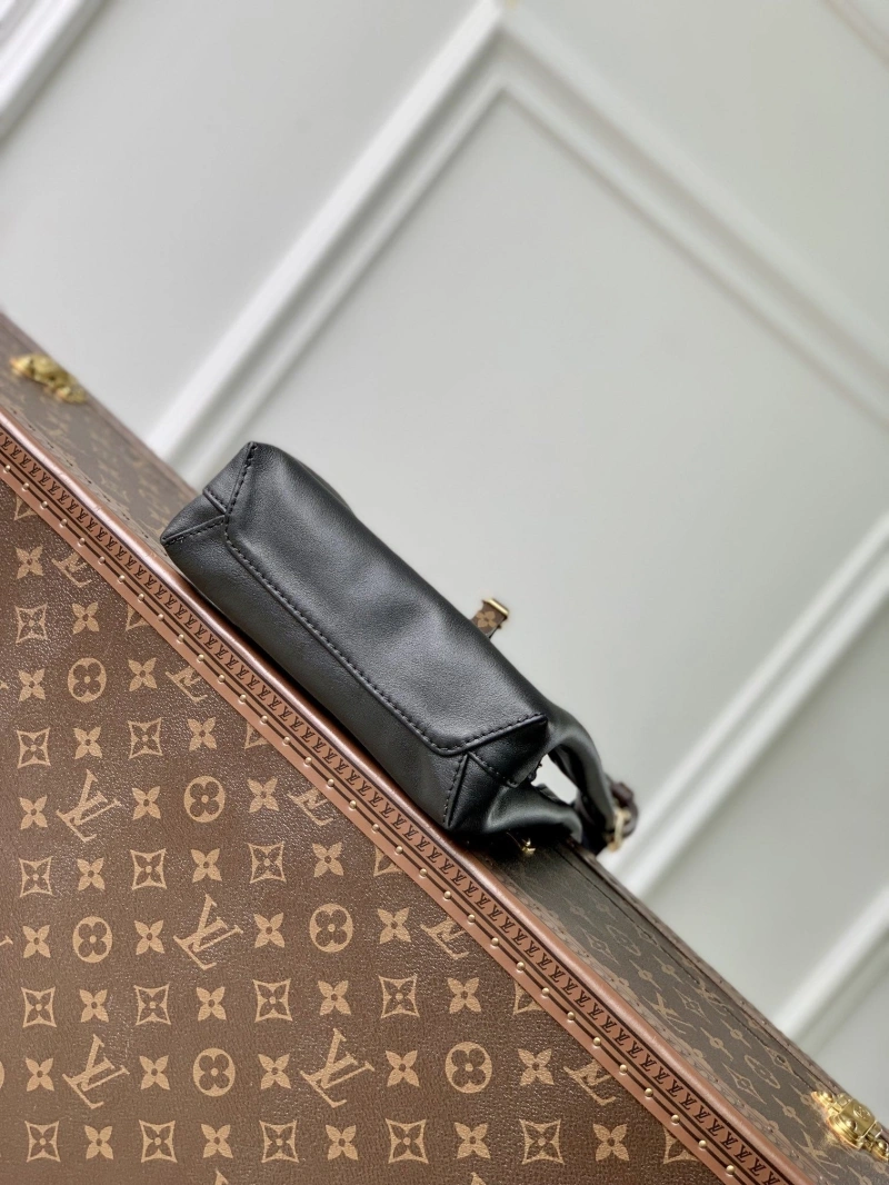 LV Capucines Bags 4048I-0256