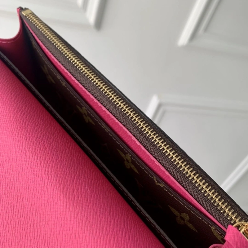 LV Wallets 4048I-0314