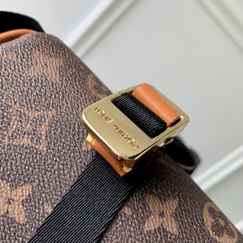 LV Backpacks 4048I-0361