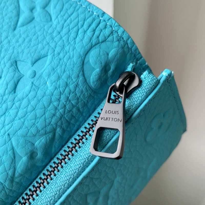 LV Wallets 4048I-0404
