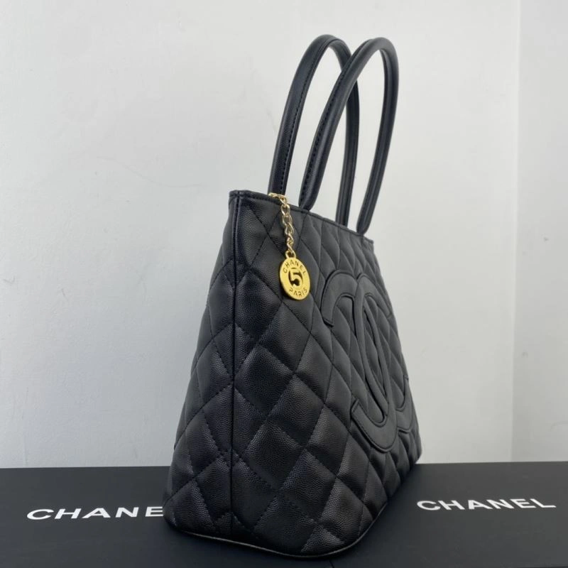 Ch**el shopping bags 4049b-0637