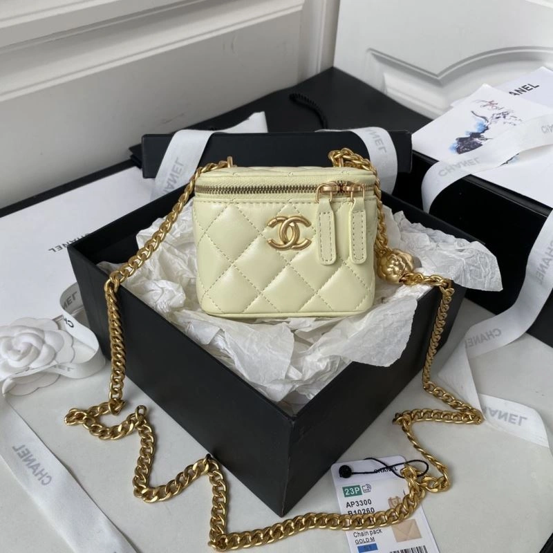 Ch**el cosmetic bags 4049c-0015