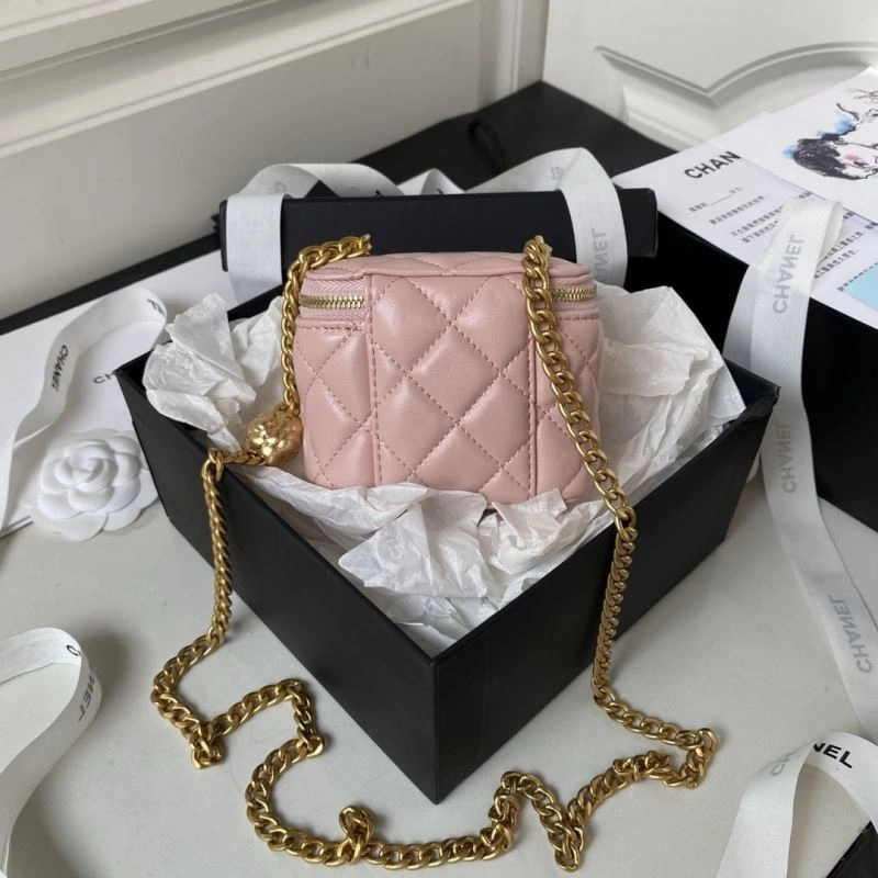 Ch**el cosmetic bags 4049c-0016