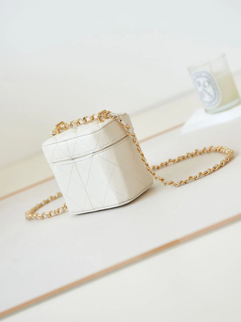 Ch**el cosmetic bags 4049c-0035