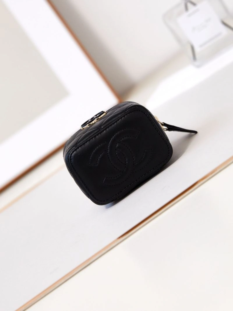 Ch**el cosmetic bags 4049c-0051