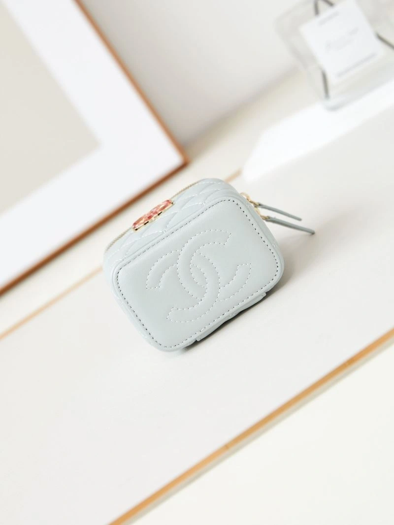 Ch**el cosmetic bags 4049c-0054