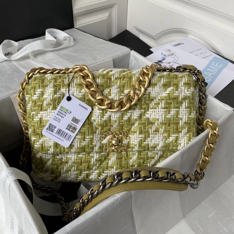 Ch**el 19 bags 4049c-0124