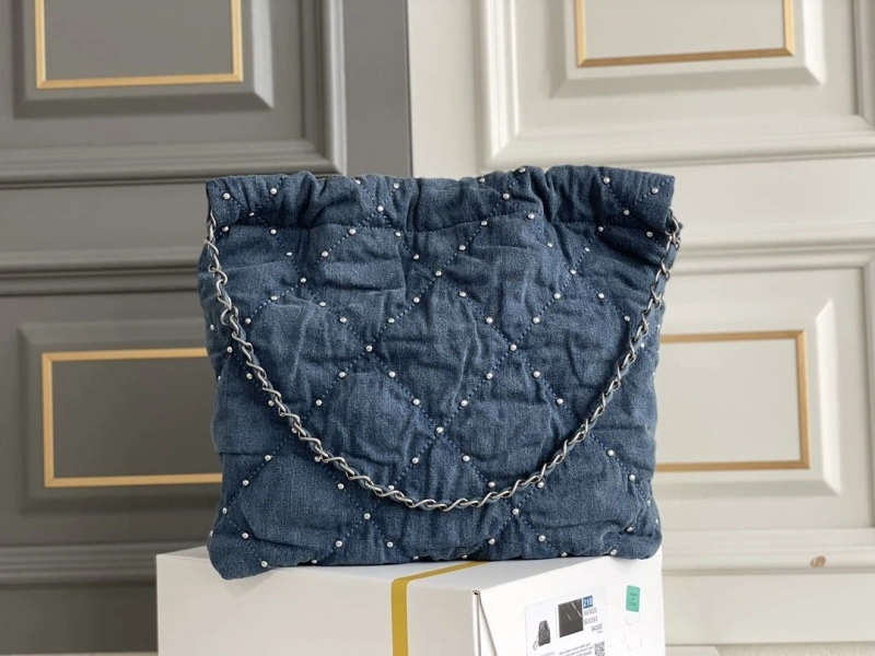 Ch**el shopping bags 4049d-0032