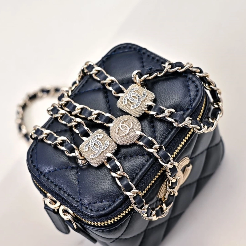 Ch**el cosmetic bags 4049h-0193