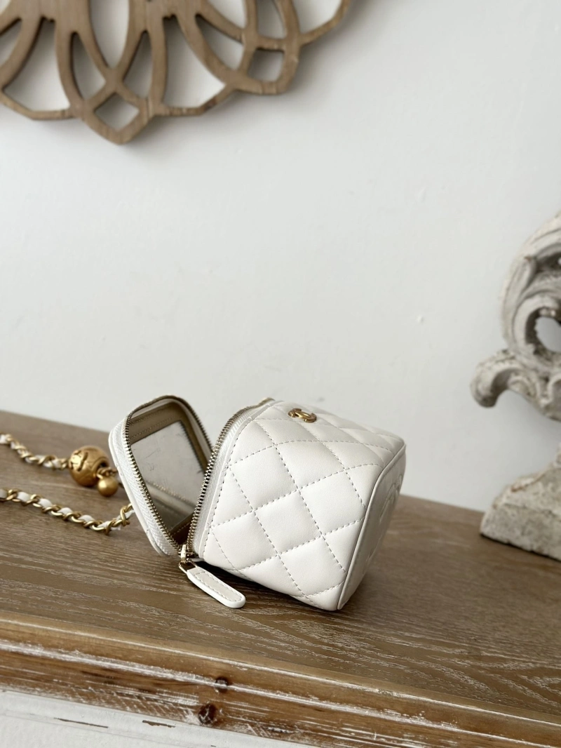 Ch**el cosmetic bags 4049h-0244