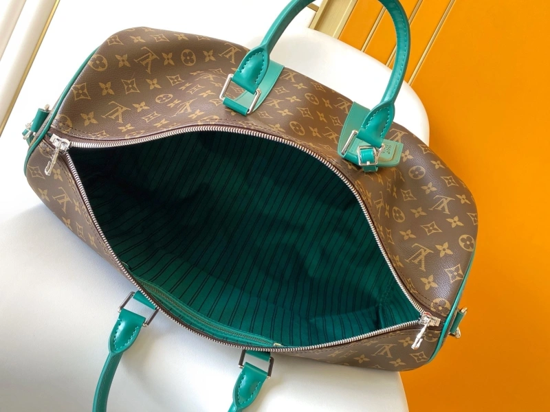 LV Travel Bags 4056A-0016