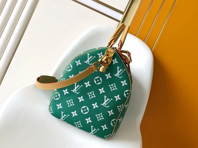 LV Travel Bags 4056A-0032