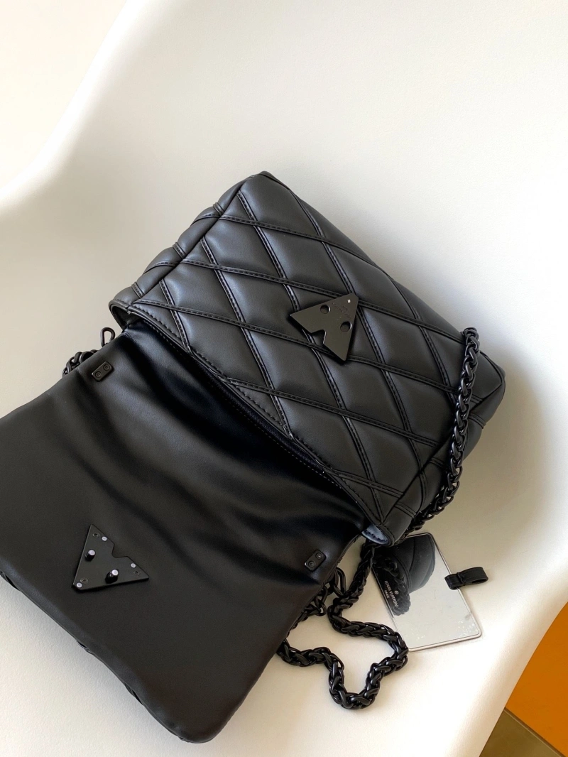 lv twist De*1m bags 4056a-0106