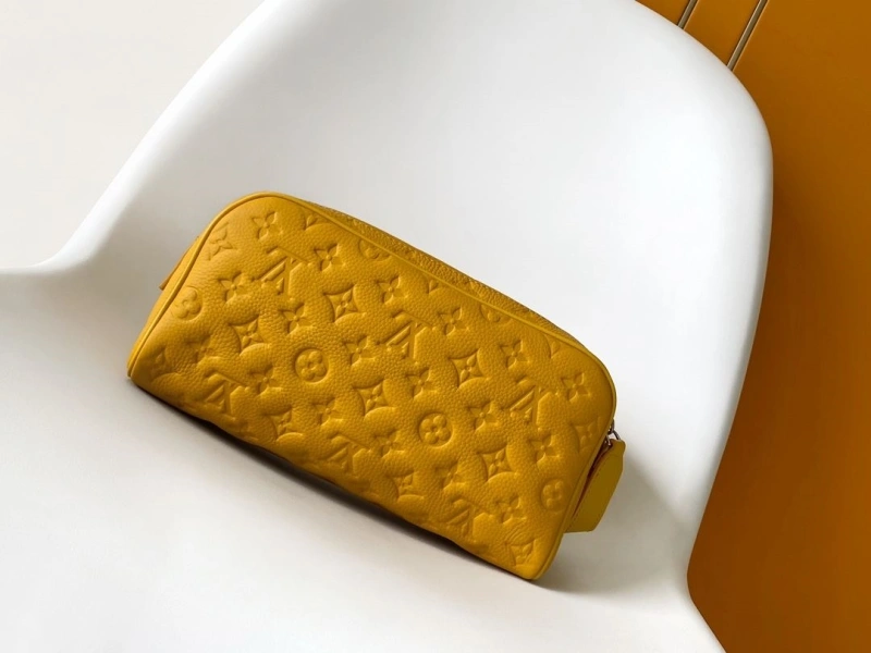 LV Cosmetic Bags 4056A-0108