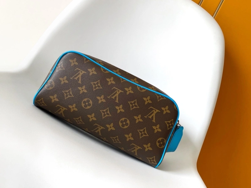 LV Cosmetic Bags 4056A-0128
