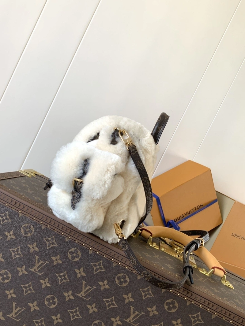 LV Backpacks 4056A-0173